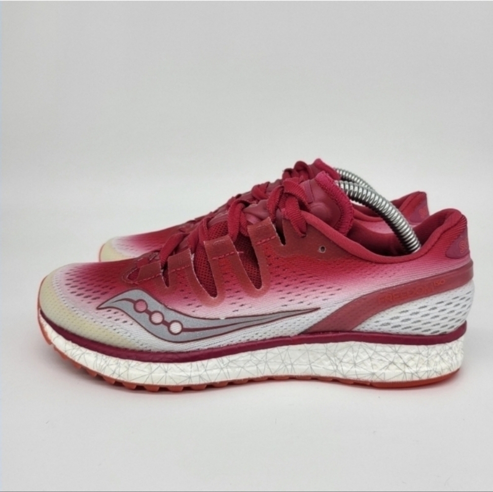 Saucony Freedom ISO Women's Running Shoes Size 6